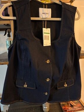 Nine West Navy Sleeveless Button Vest with Contrast Topstitching